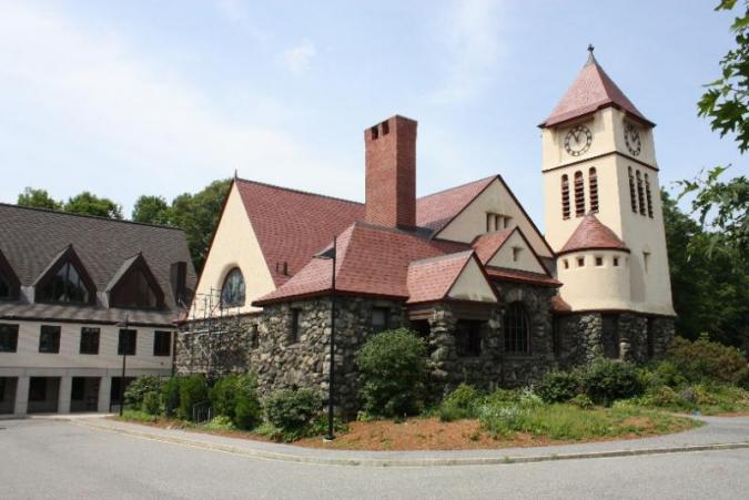 First Church at 404 Concord Avenue