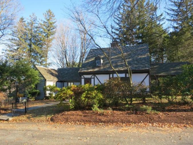 Prentice Downes House at 27 Dorset Road