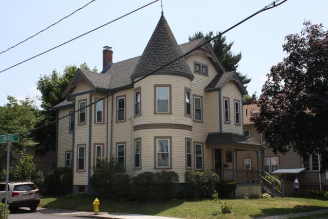 House at 69 Waverley Street